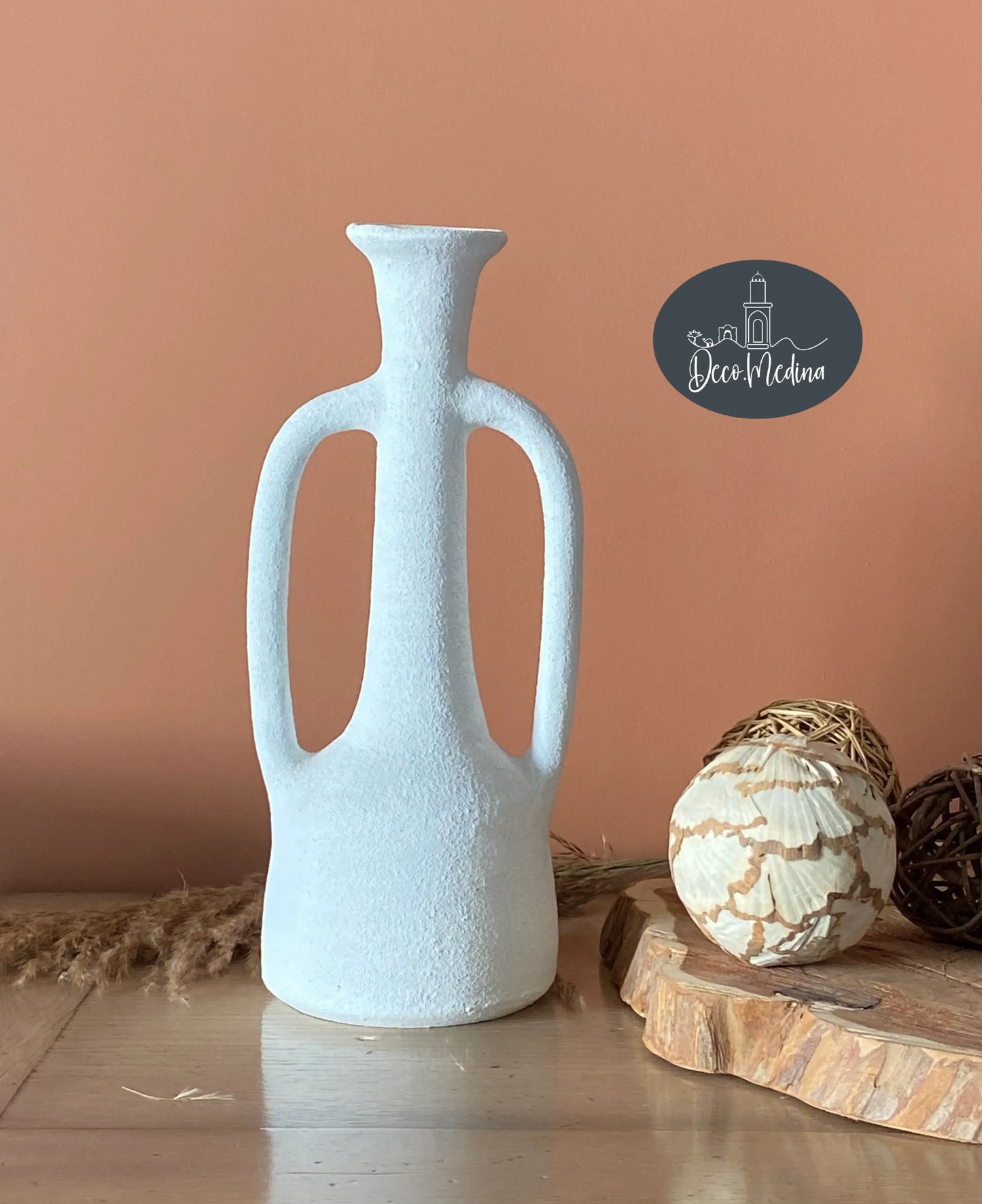 Vase brut aux deux anses
