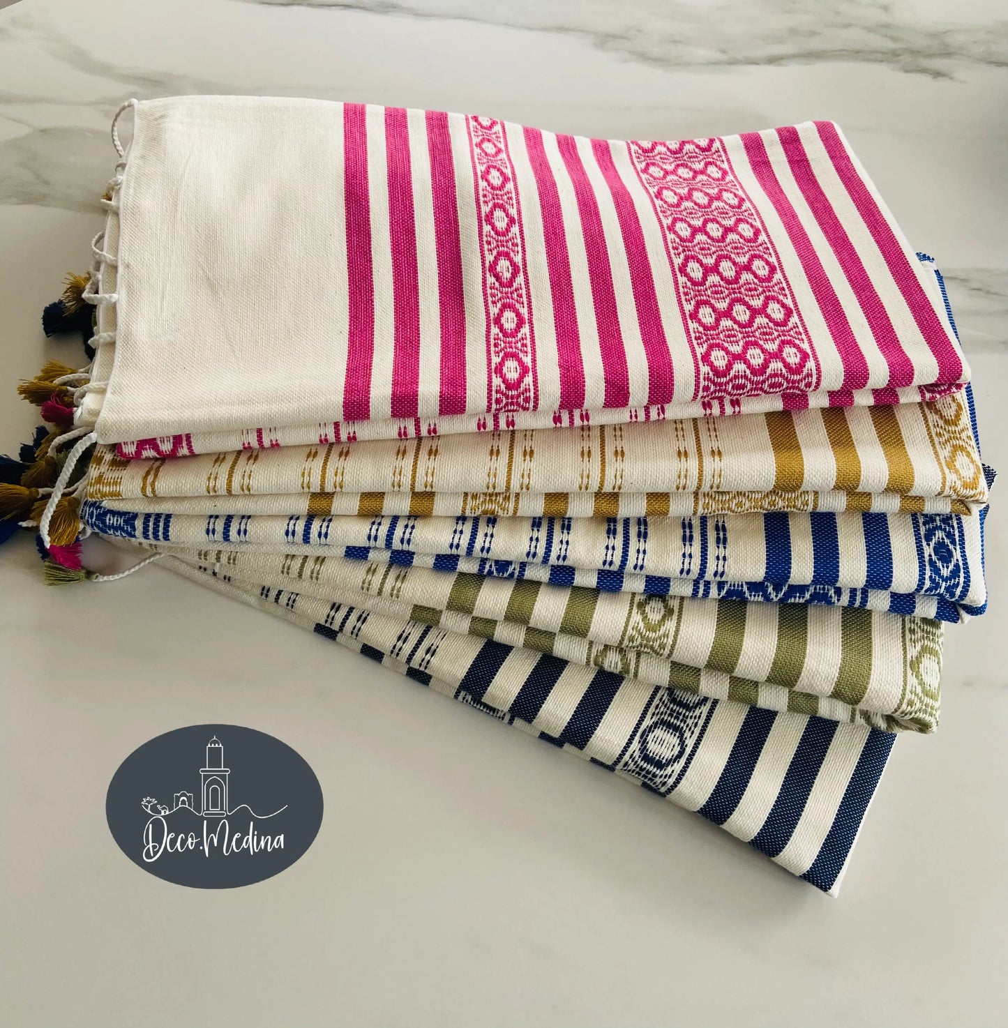Plaid artisanal pompon - jeté de canapé
