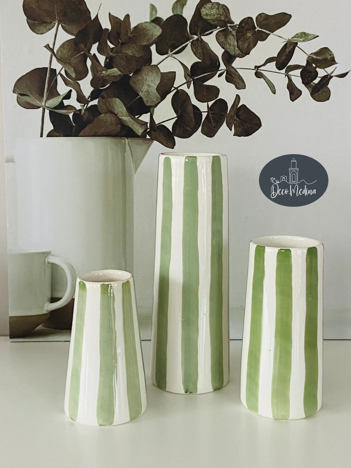Trio de vases en céramique rayés