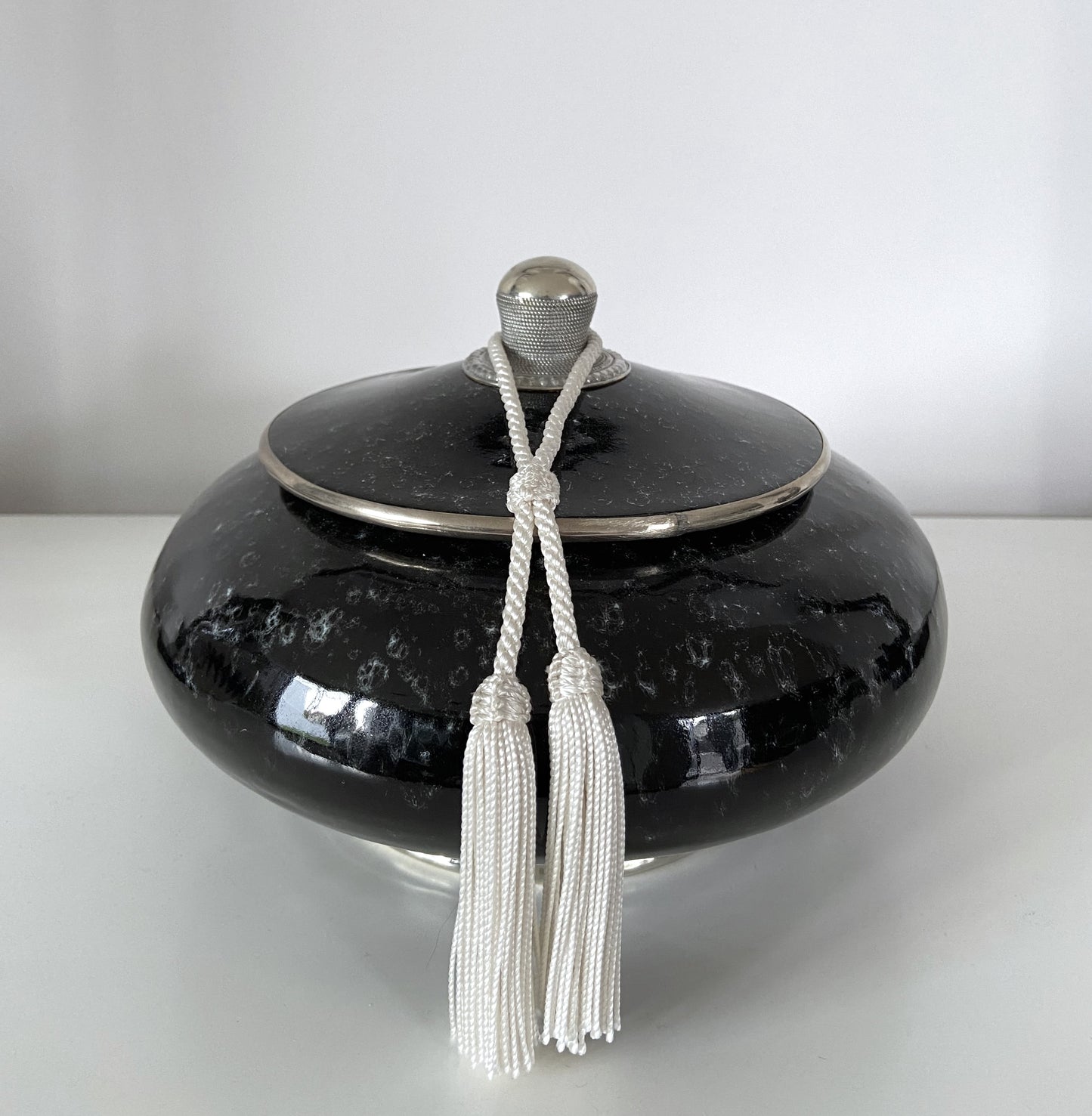 Poterie artisanale en céramique