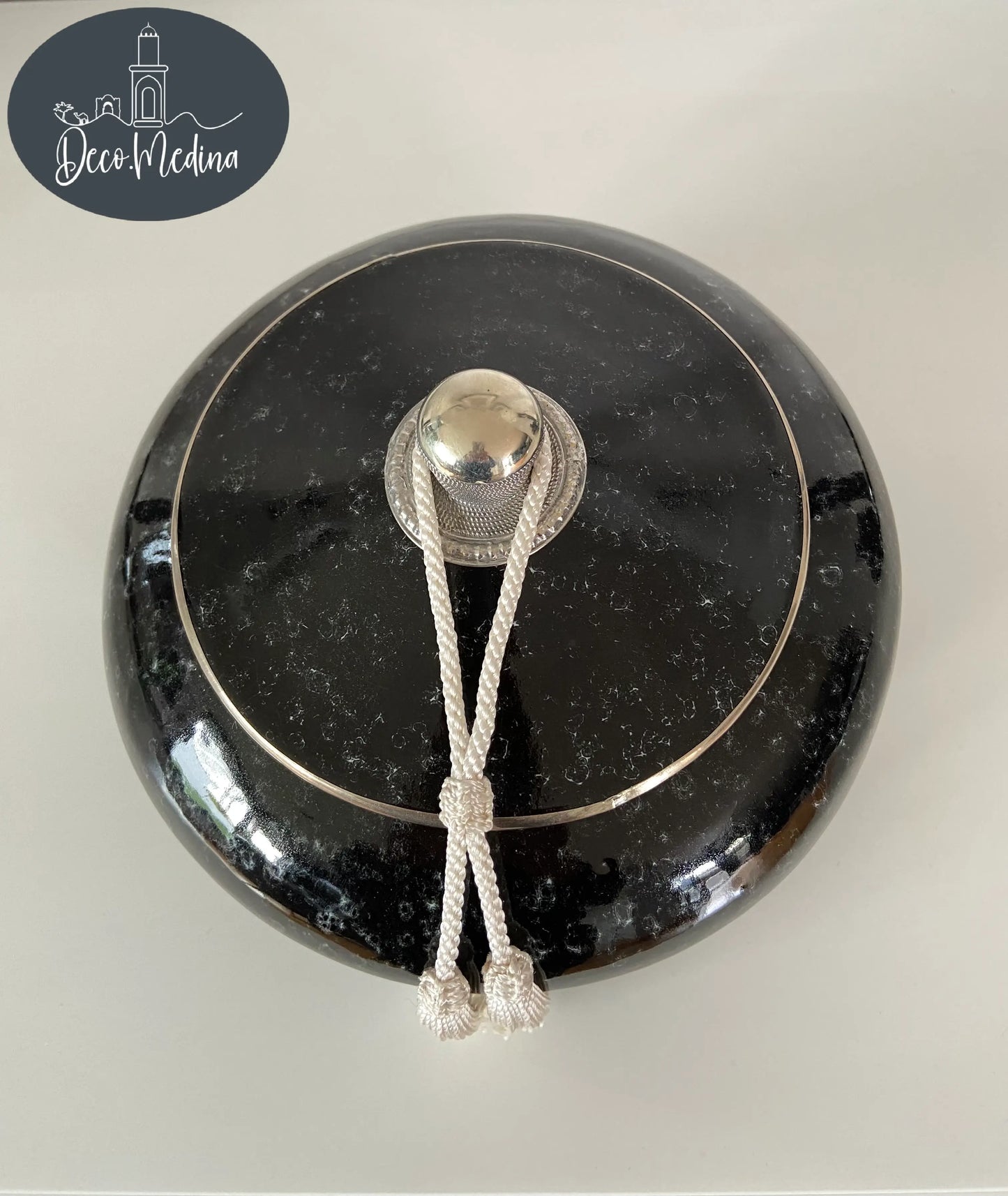 Poterie artisanale en céramique