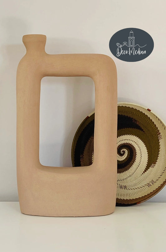 Grand vase artisanal brut