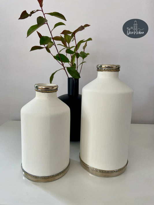 Duo de vases blancs