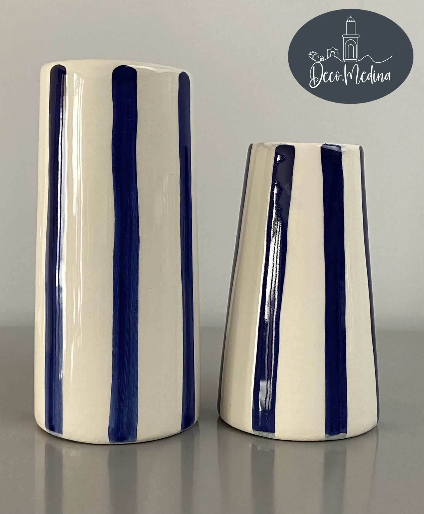 Duo de vases rayés bleus